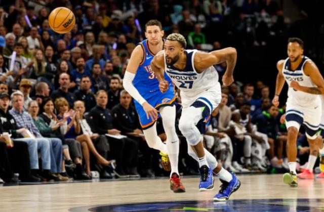 开云官网-森林狼双塔首秀优缺点并存 甜蜜赛程有利球队磨合