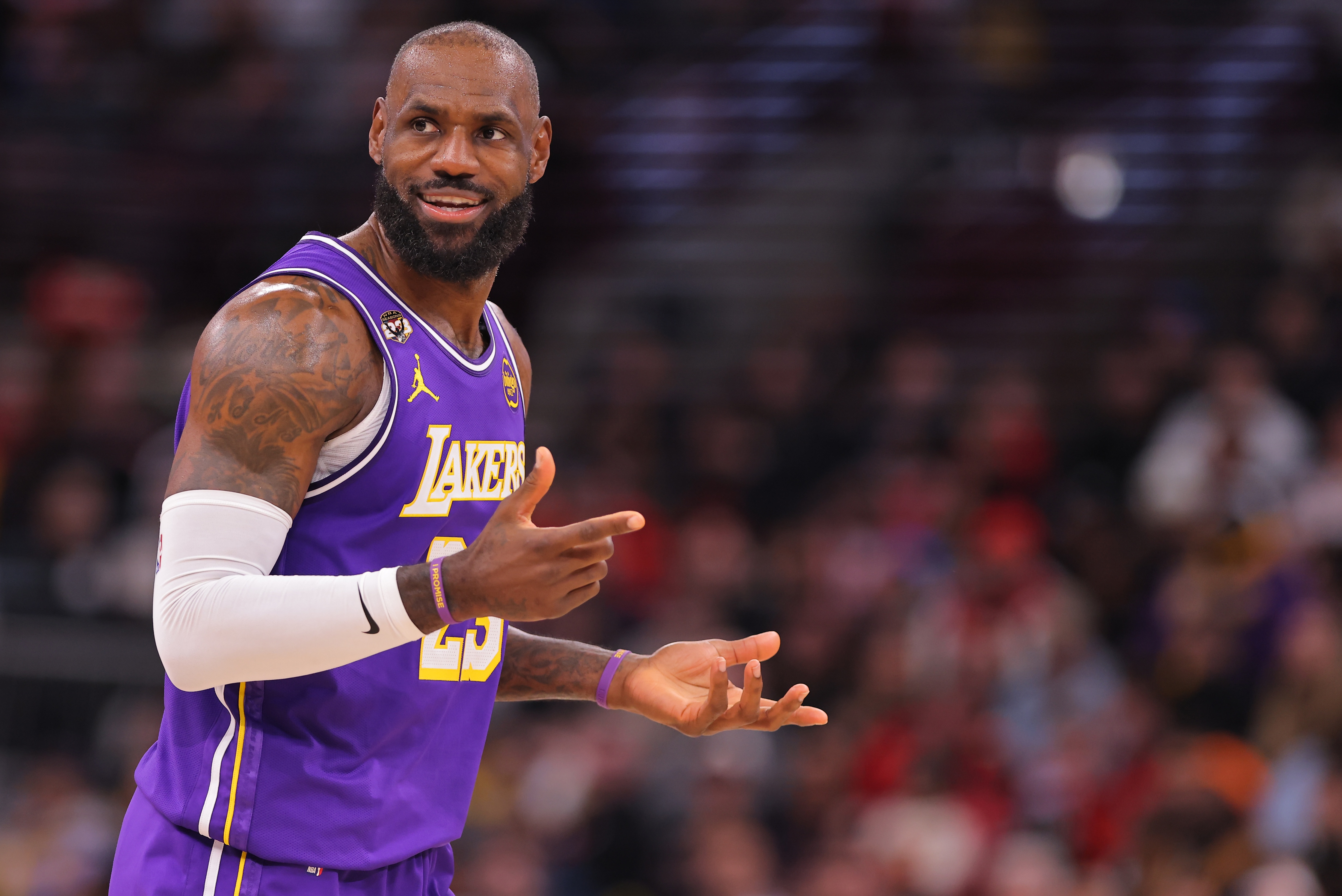 开云官方-詹姆斯26年末节104分&amp;正负值+65&amp;真实命中率70.4% 均联盟第1